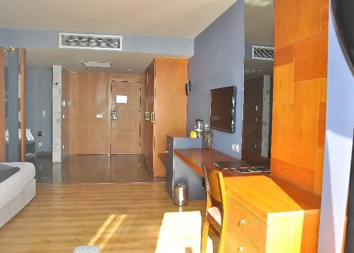 Sherwood Blue Belek - Adults Only מלון